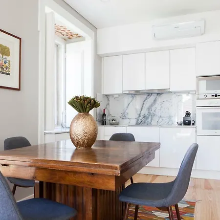 Apartment Alfama Sophisticate Flat With Balconies 2bedrs 2baths & Ac In 19th Century Building Historic Center Lisbon