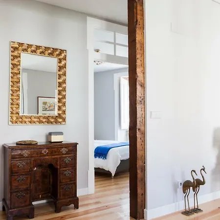 Apartment Alfama Sophisticate Flat With Balconies 2bedrs 2baths & Ac In 19th Century Building Historic Center Lisbon